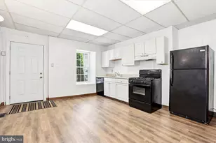 742 N 37th St, Philadelphia, PA 19104 - Photo 18