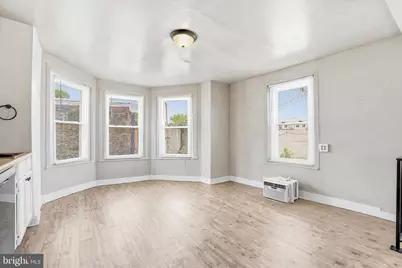 742 N 37th Street, Philadelphia, PA 19104 - Photo 12