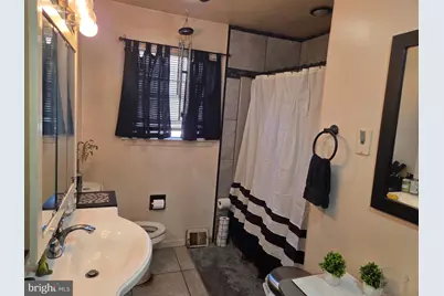 704 Princeton Avenue, Philadelphia, PA 19111 - Photo 10