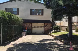 704 Princeton Ave, Philadelphia, PA 19111 - Photo 1