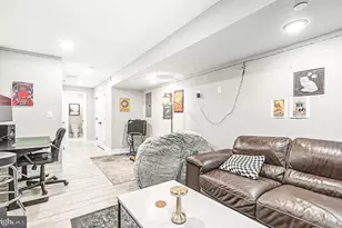 1844 N 4th St, Philadelphia, PA 19122 - Photo 18