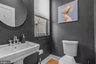 240 Christian St, Philadelphia, PA 19147 - Photo 10