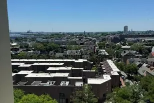 220 Locust St, Philadelphia, PA 19106 - Photo 14