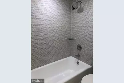 220 Locust Street #11ES, Philadelphia, PA 19106 - Photo 10