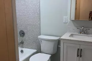 220 Locust St, Philadelphia, PA 19106 - Photo 12
