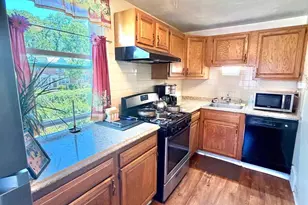7301 Malvern Ave, Philadelphia, PA 19151 - Photo 12
