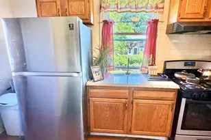7301 Malvern Ave, Philadelphia, PA 19151 - Photo 14