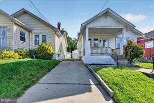 1425 Bleigh Ave, Philadelphia, PA 19111 - Photo 2