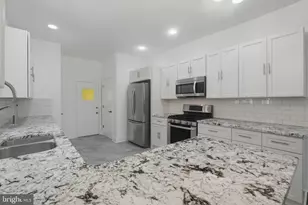 1029 S 51st St, Philadelphia, PA 19143 - Photo 12