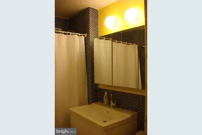 1324 Locust Street #1518, Philadelphia, PA 19107 - Photo 8