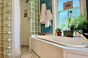 420 W Woodlawn St, Philadelphia, PA 19144 - Photo 56