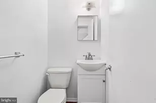 2731 Tolbut St, Philadelphia, PA 19152 - Photo 28