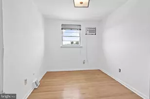 2731 Tolbut St, Philadelphia, PA 19152 - Photo 36