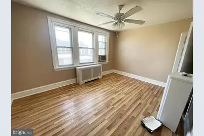 5518 W Godfrey Avenue, Philadelphia, PA 19138 - Photo 6