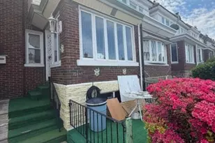 7435 E Walnut Ln, Philadelphia, PA 19138 - Photo 2