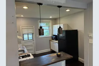 178 Roselyn Street, Philadelphia, PA 19120 - Photo 6