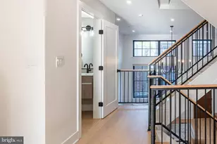 922 S Bonsall St, Philadelphia, PA 19146 - Photo 14