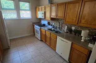 5925 Reach St, Philadelphia, PA 19120 - Photo 8
