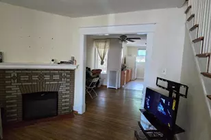5925 Reach St, Philadelphia, PA 19120 - Photo 4