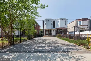 1821 W Porter St, Philadelphia, PA 19145 - Photo 2