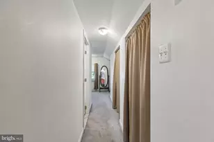 918 Griffith St, Philadelphia, PA 19111 - Photo 34