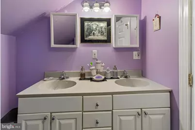 918 Griffith Street, Philadelphia, PA 19111 - Photo 36