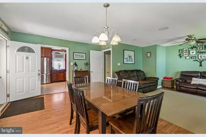 918 Griffith Street, Philadelphia, PA 19111 - Photo 14