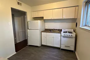 7909 Dungan Rd, Philadelphia, PA 19111 - Photo 2