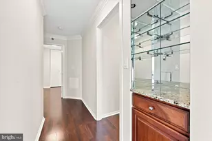 2018 Walnut St, Philadelphia, PA 19103 - Photo 16