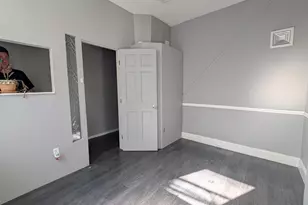 1130 Earl St, Philadelphia, PA 19125 - Photo 2