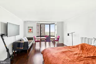 2018 Walnut St, Philadelphia, PA 19103 - Photo 22