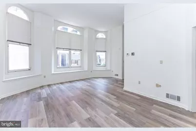 2020 Walnut Street #2032, Philadelphia, PA 19103 - Photo 2