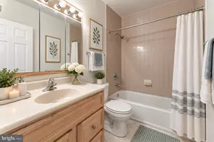 2032 Walnut St, Philadelphia, PA 19103 - Photo 16