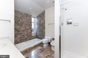 2020 Walnut St, Philadelphia, PA 19103 - Photo 12