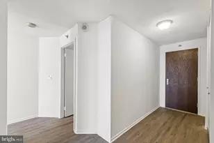 2020 Walnut St, Philadelphia, PA 19103 - Photo 2
