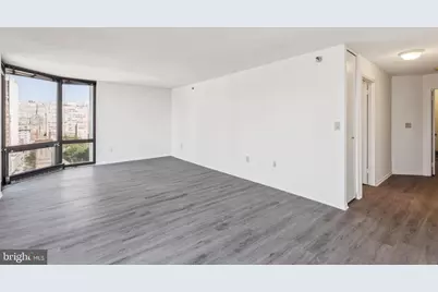 2020 Walnut Street #21B, Philadelphia, PA 19103 - Photo 4