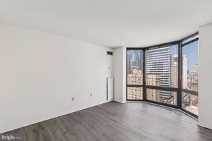 2020 Walnut St, Philadelphia, PA 19103 - Photo 12