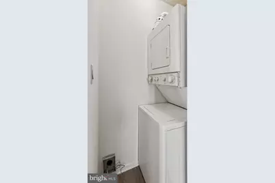 2020 Walnut Street #21B, Philadelphia, PA 19103 - Photo 18