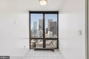 2020 Walnut St, Philadelphia, PA 19103 - Photo 10