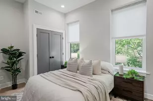 909 S 25th St, Philadelphia, PA 19146 - Photo 18