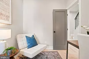 909 S 25th St, Philadelphia, PA 19146 - Photo 28