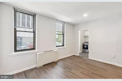135 S 19th St #512, Philadelphia, PA 19103 - Photo 2