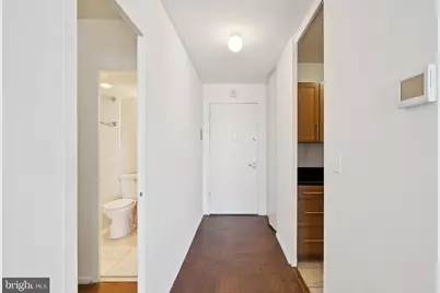 200 Locust Street #20EN, Philadelphia, PA 19106 - Photo 10