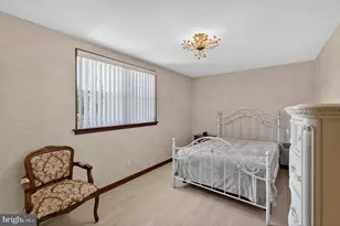 327 Nandina St, Philadelphia, PA 19116 - Photo 18