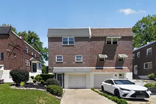 327 Nandina St, Philadelphia, PA 19116 - Photo 1