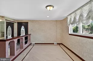327 Nandina St, Philadelphia, PA 19116 - Photo 6