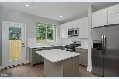 2209 Cross Street, Philadelphia, PA 19146 - Photo 10