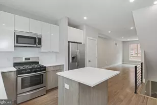 2209 Cross St, Philadelphia, PA 19146 - Photo 8