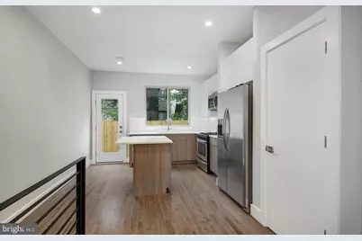 2209 Cross Street, Philadelphia, PA 19146 - Photo 8