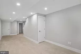 2209 Cross St, Philadelphia, PA 19146 - Photo 14
